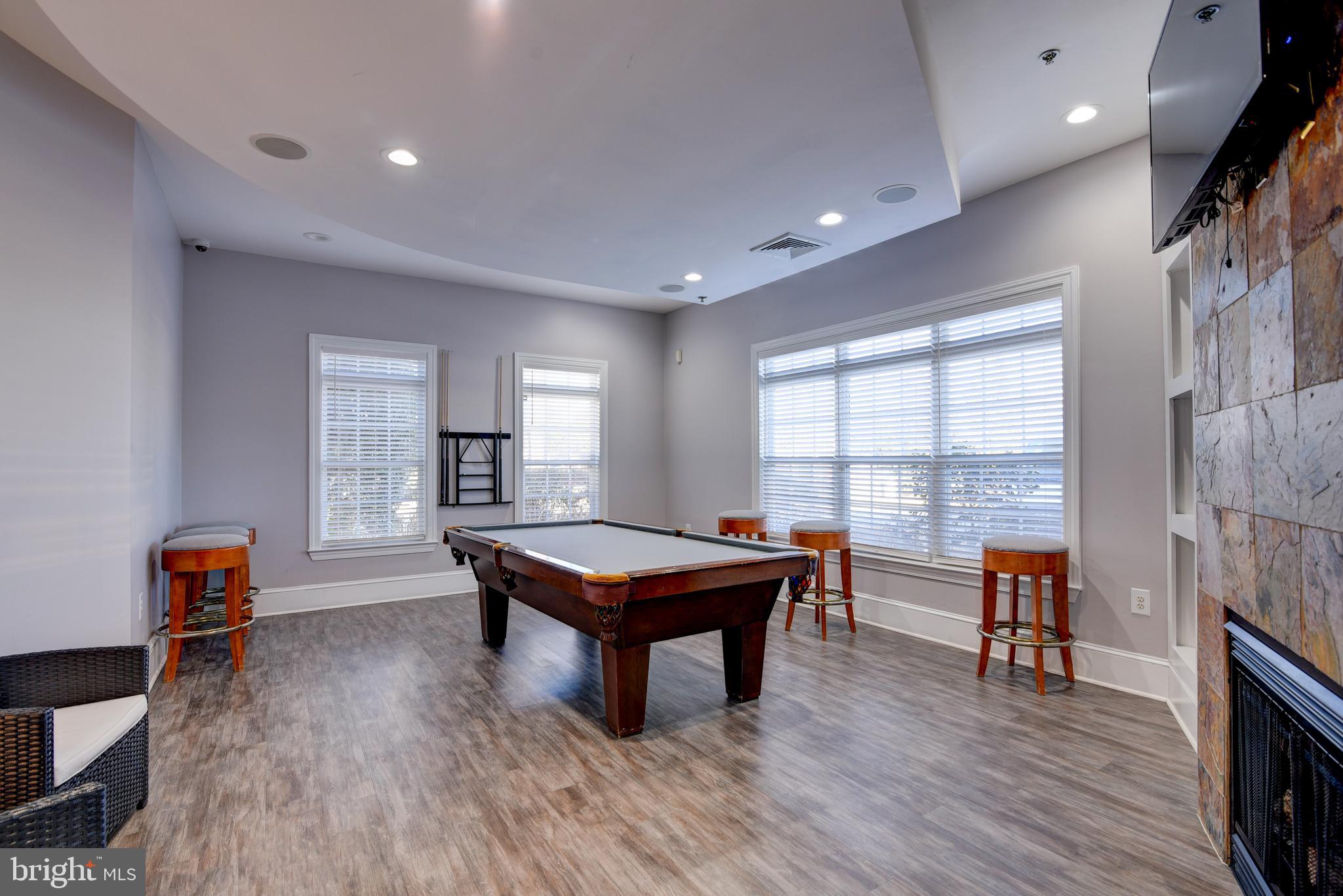 514 Sunset View Terrace Southeast, Unit 103 Leesburg, VA 20175 - Photo 18 of 23 POOL ROOM