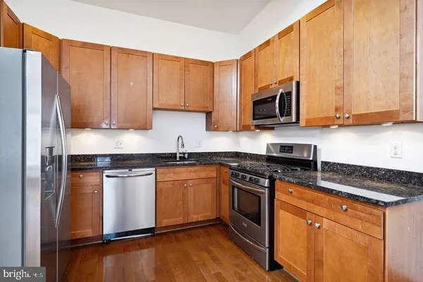 $4,300 | 1337 Girard Street Northwest, Unit 4, Washington, DC 20009