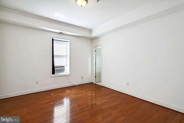 $4,300 | 1337 Girard Street Northwest, Unit 4, Washington, DC 20009