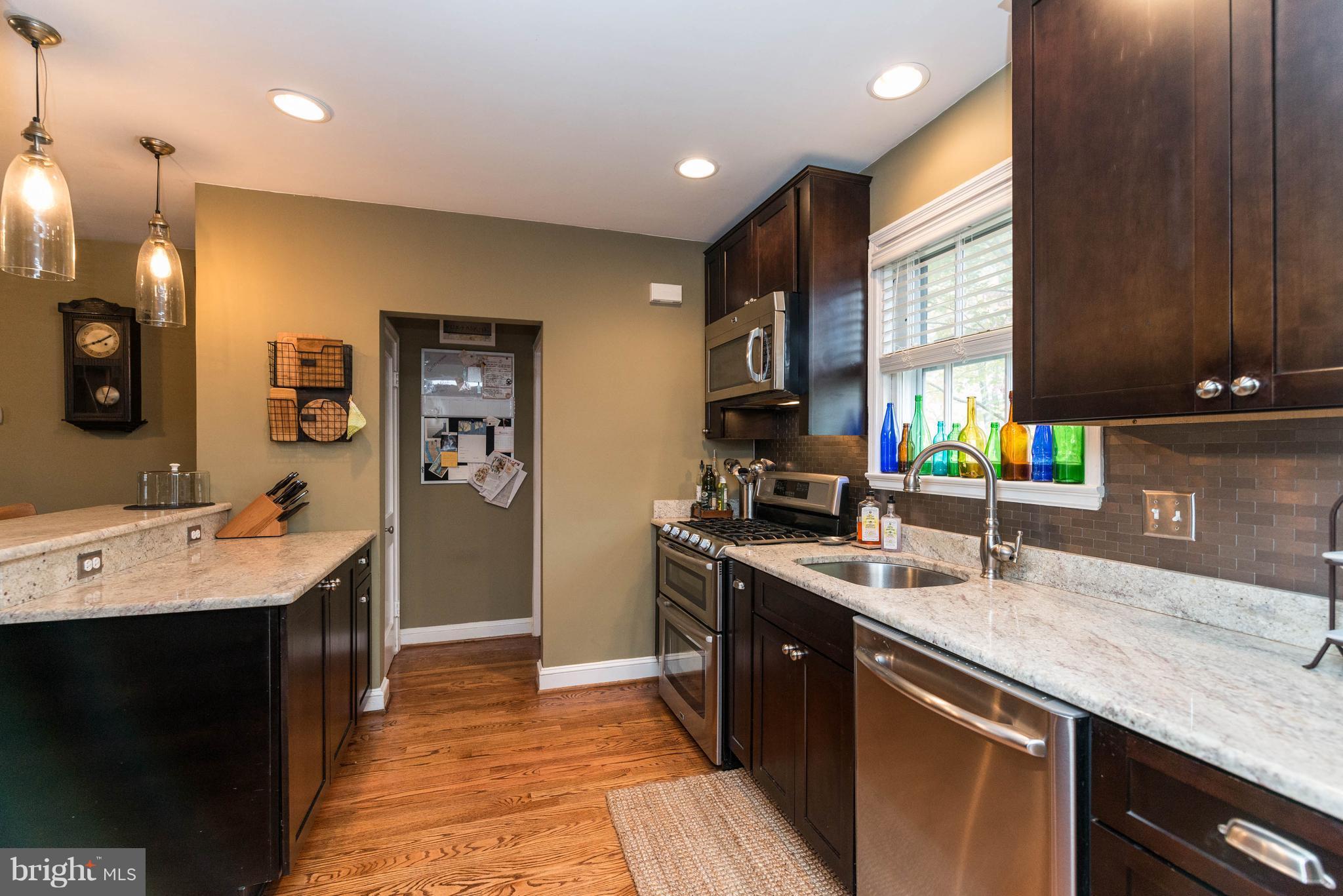 303 Broadmoor Road Baltimore, MD 21212 - Photo 9 of 30 Kitchen