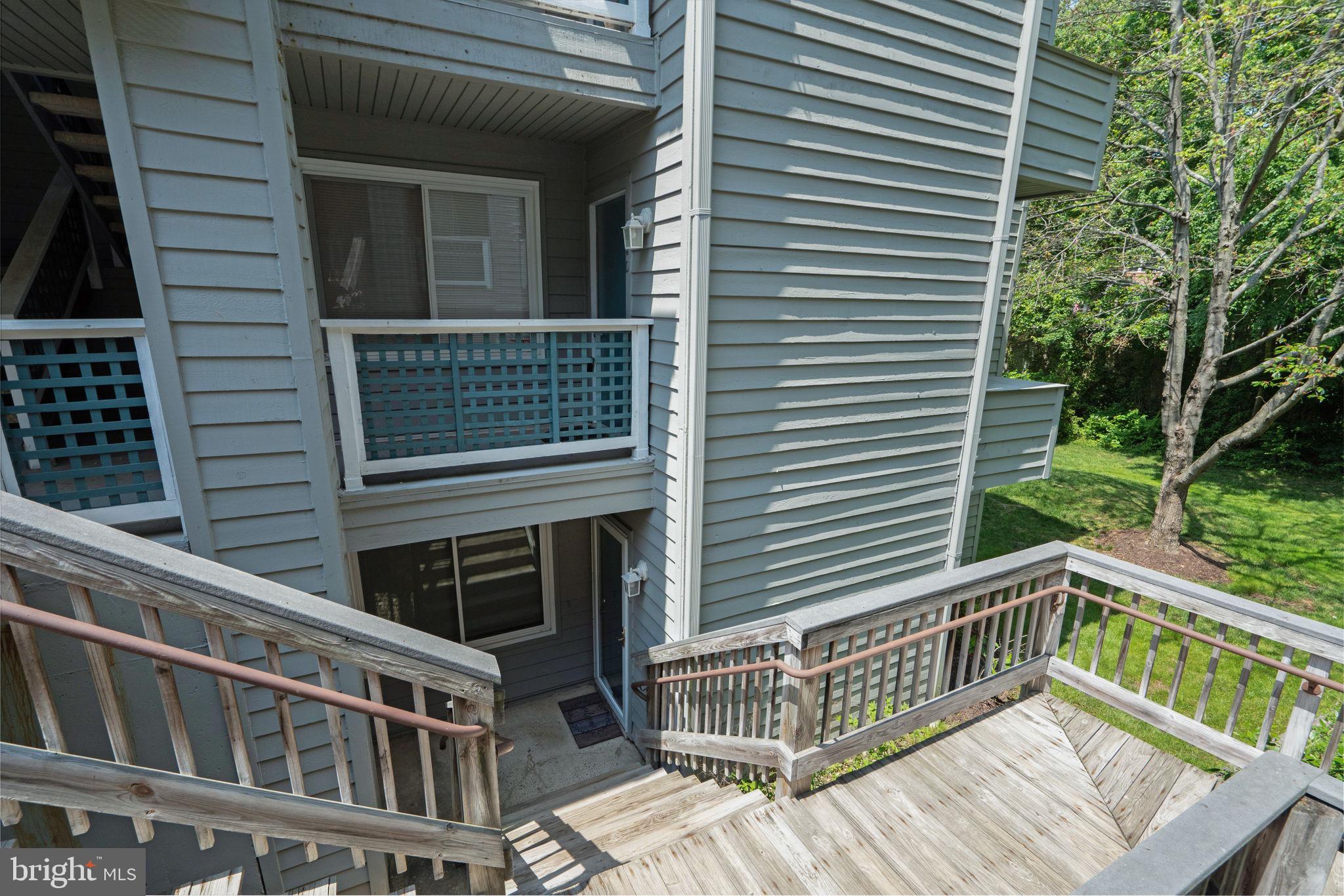 11723 Summerchase Circle Reston, VA 20194 - Photo 2 of 35