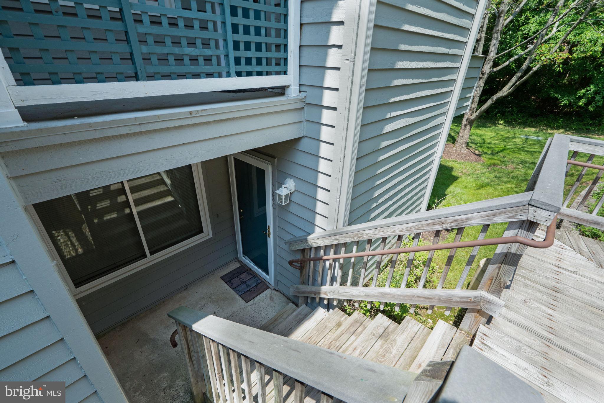 11723 Summerchase Circle Reston, VA 20194 - Photo 4 of 35