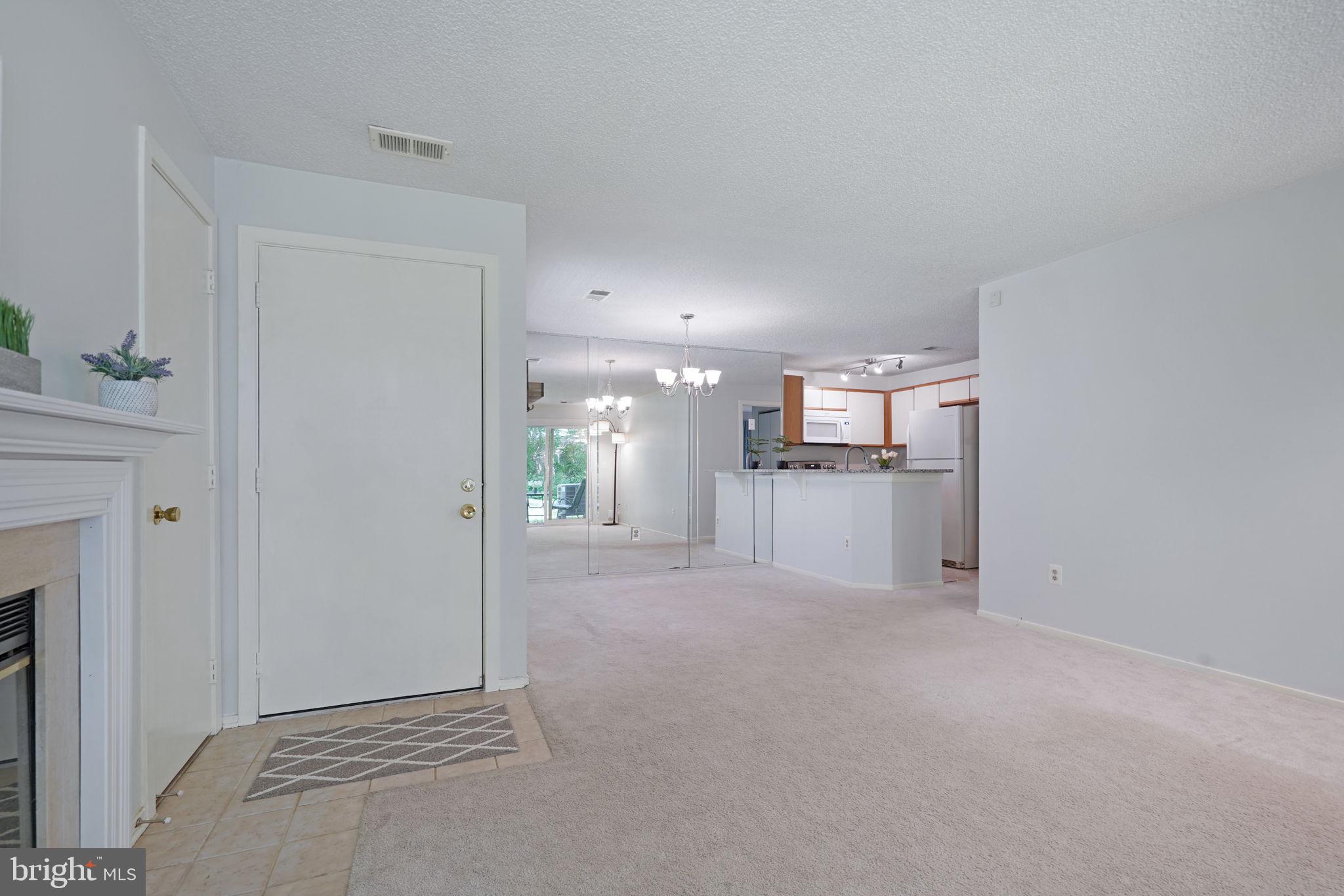 11723 Summerchase Circle Reston, VA 20194 - Photo 10 of 35