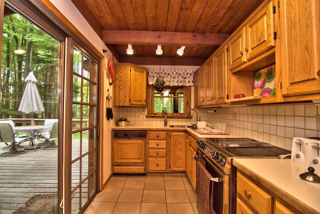 234 Ridgewood Court Lake Ariel, PA 18436 - Photo 5 of 79 1st Floor Kitchen View 1