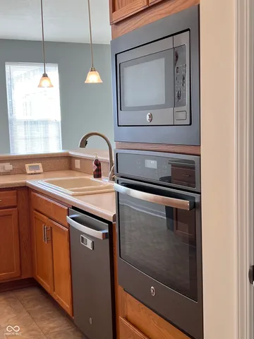 $289,900 | 8801 Twain Lane, Indianapolis, IN 46239