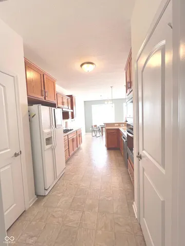 $289,900 | 8801 Twain Lane, Indianapolis, IN 46239