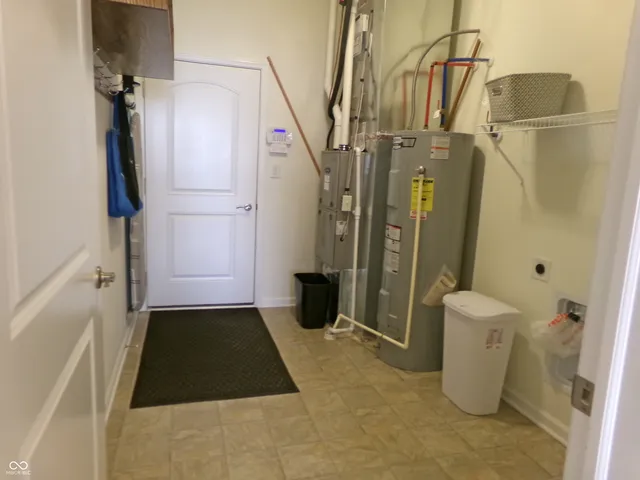 $289,900 | 8801 Twain Lane, Indianapolis, IN 46239