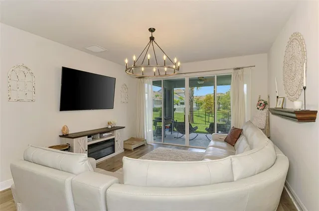 $519,900 | 5523 Spanish Moss Cove, Bradenton, FL 34203