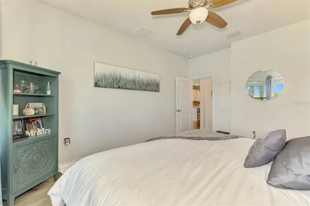 $519,900 | 5523 Spanish Moss Cove, Bradenton, FL 34203