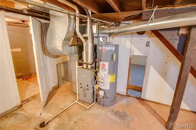 $69,000 | 236 Willowrun Drive, Moro, IL 62067