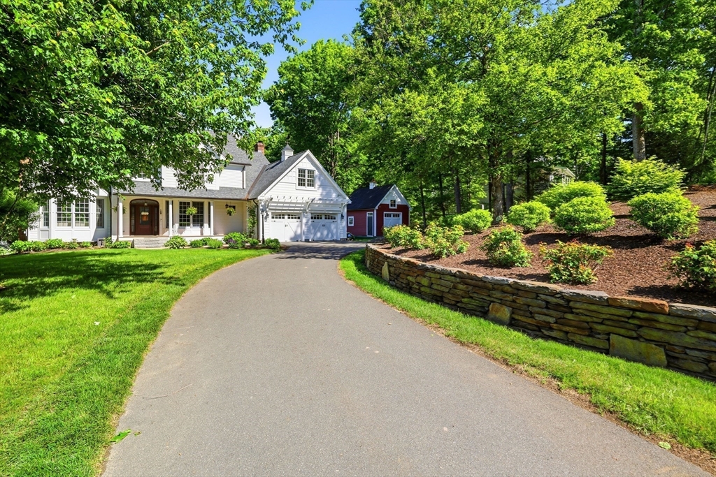102 Oak Ridge Drive Belchertown, MA 01007 - Photo 2 of 35