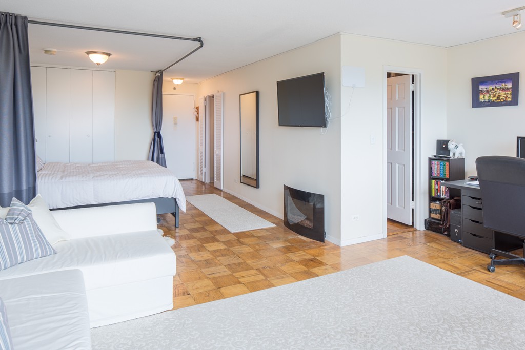151 Tremont Street, Unit 6M Boston, MA 02111 - Photo 6 of 9