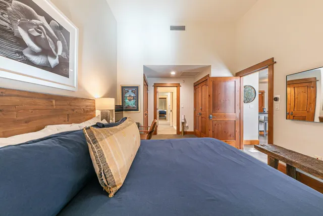 $1,525,000 | 3001 Northstar Drive, Unit 308, Truckee, CA 96161