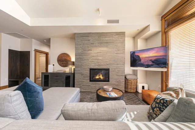 $1,525,000 | 3001 Northstar Drive, Unit 308, Truckee, CA 96161