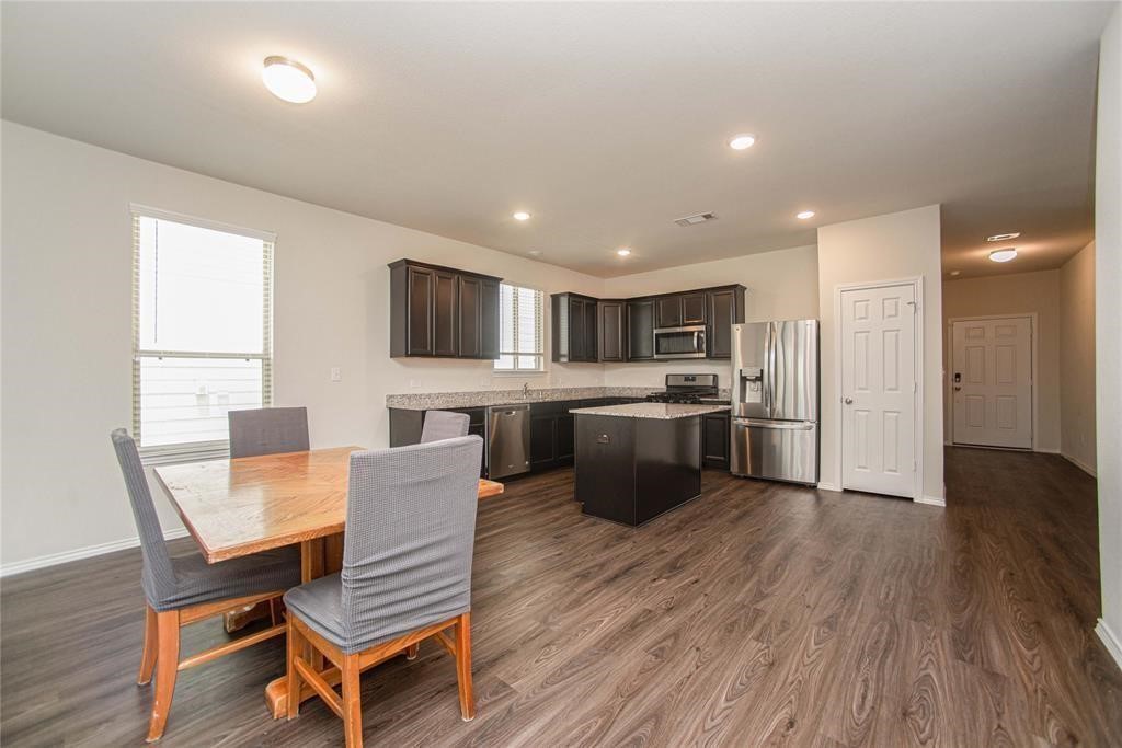 4252 Pine Still Road Conroe, TX 77304 - Photo 4 of 20