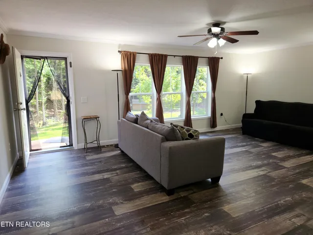 $419,000 | 2364 Mt Pleasant Road, Vonore, TN 37885