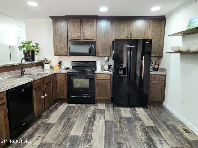 $419,000 | 2364 Mt Pleasant Road, Vonore, TN 37885