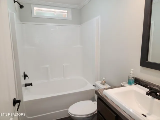 $419,000 | 2364 Mt Pleasant Road, Vonore, TN 37885