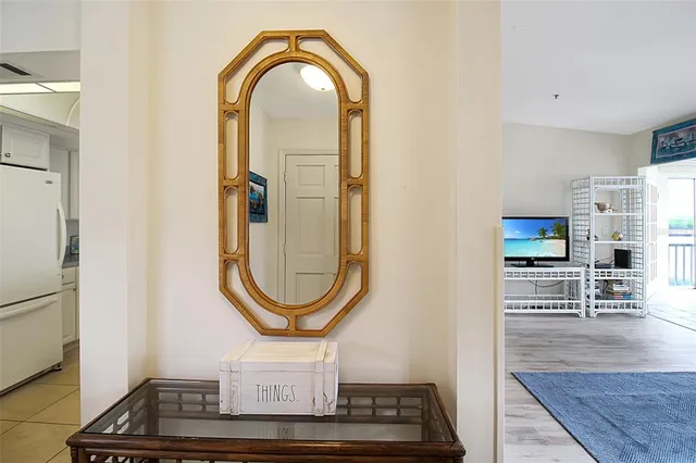 $8,000 | 1382 Siesta Bayside Drive, Unit 1382C, Sarasota, FL 34242