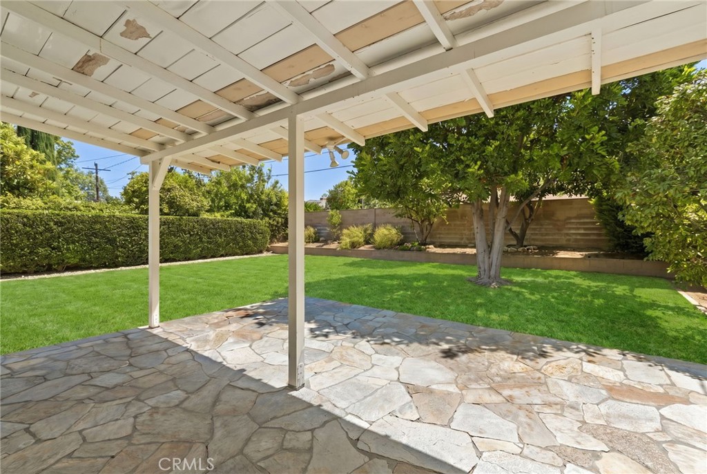 9412 Rhea Avenue Northridge, CA 91324 - Photo 21 of 24