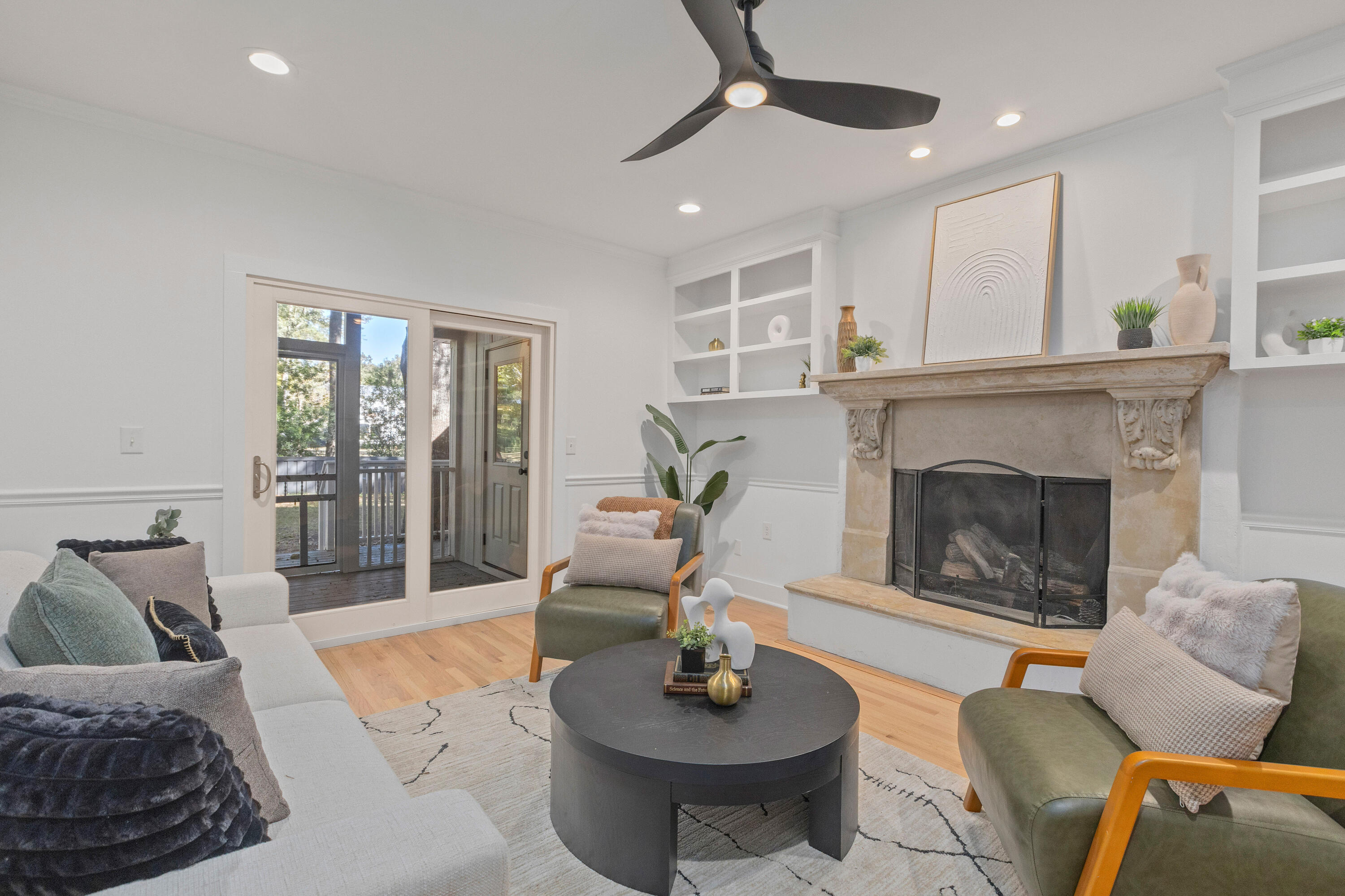 1019 Royalist Road Mount Pleasant, SC 29464 - Photo 15 of 52 Interior