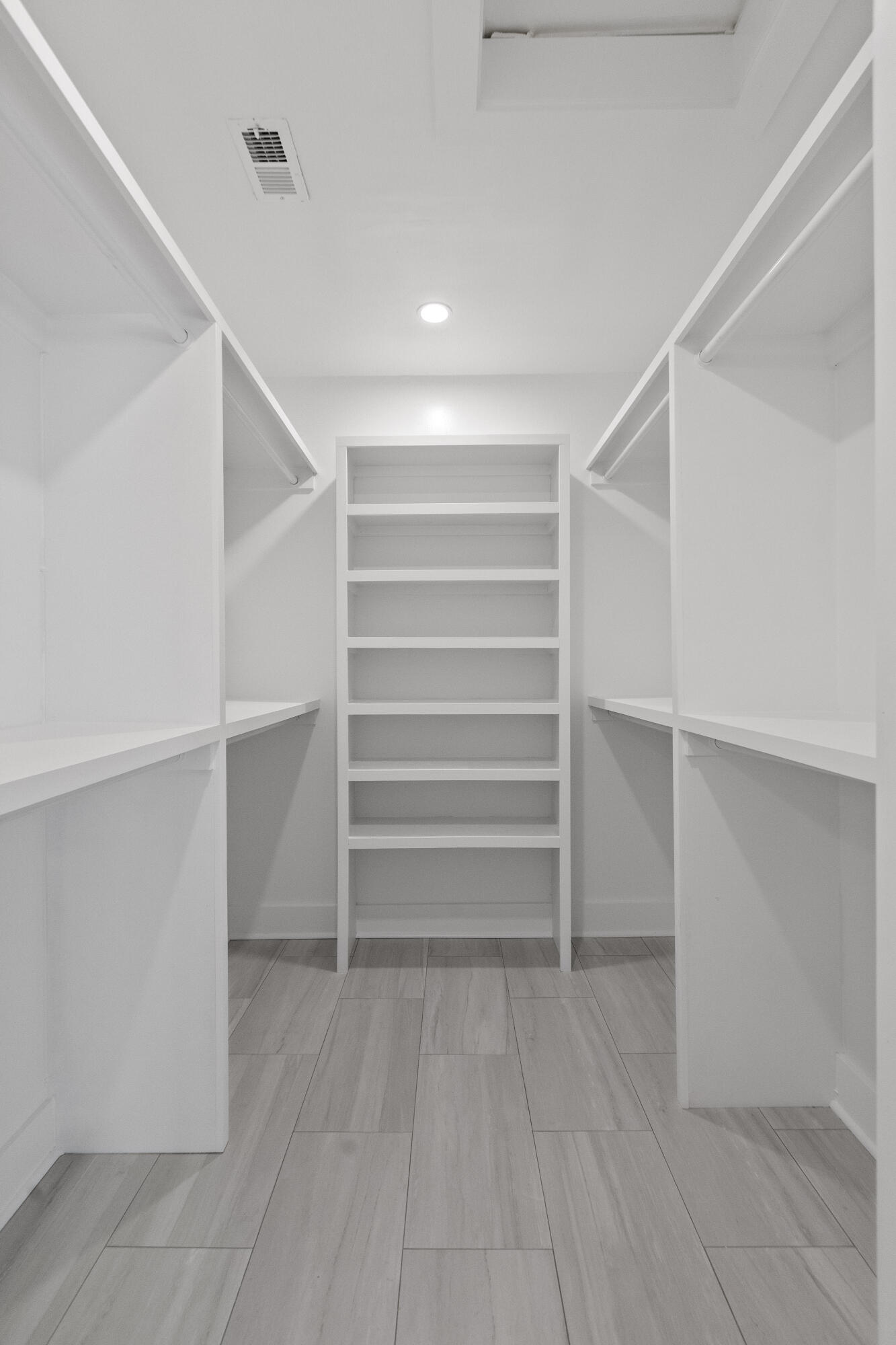 1019 Royalist Road Mount Pleasant, SC 29464 - Photo 41 of 52 Interior