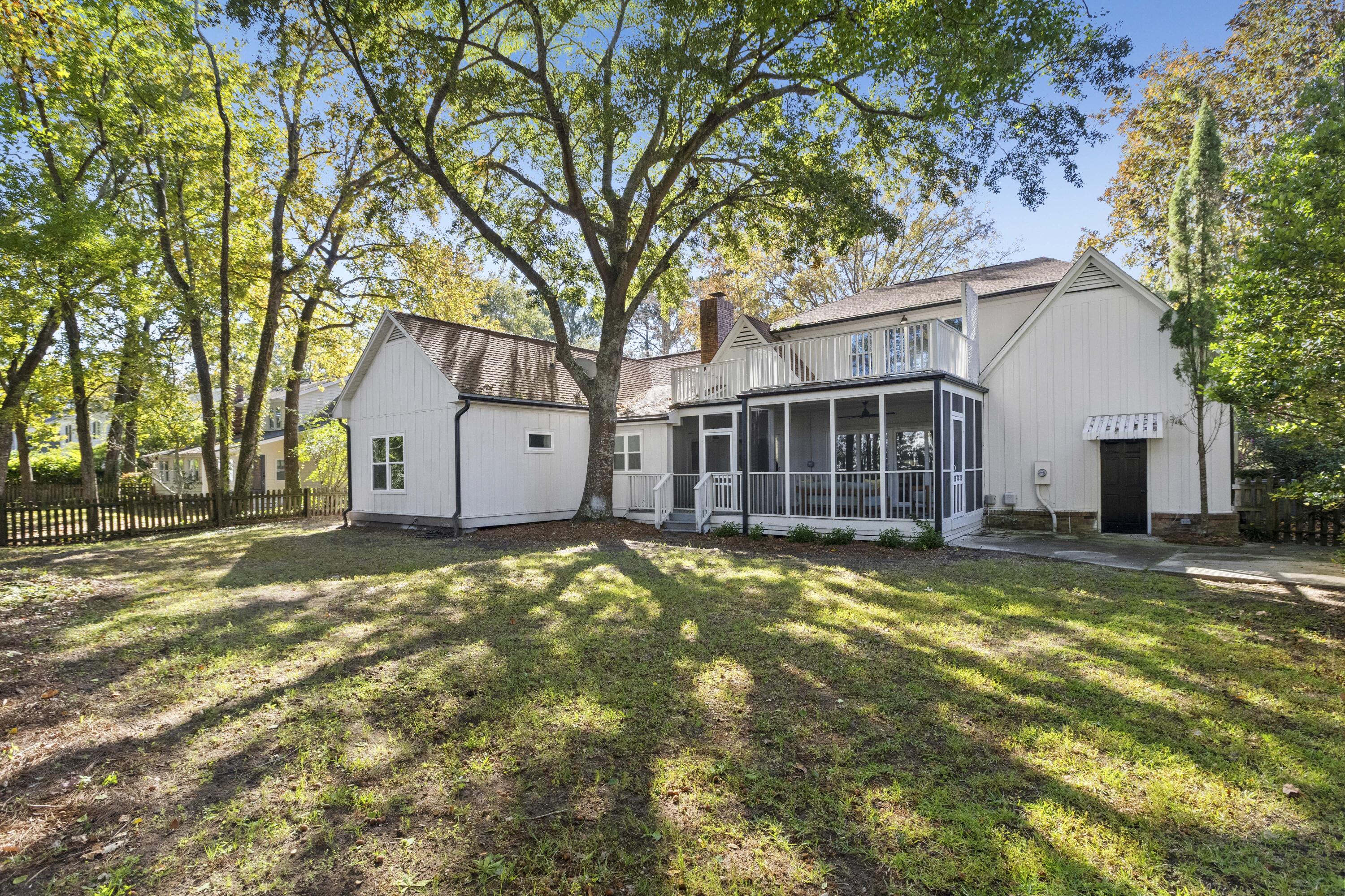 1019 Royalist Road Mount Pleasant, SC 29464 - Photo 8 of 52 Exterior