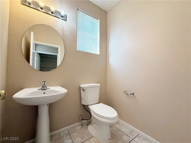 $1,700 | 5057 Midnight Oil Drive, Las Vegas, NV 89122