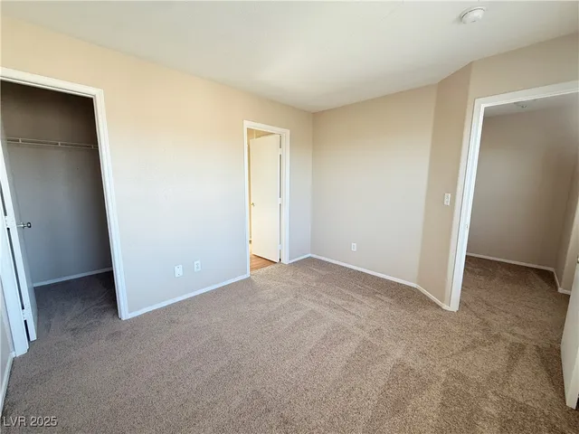 $1,700 | 5057 Midnight Oil Drive, Las Vegas, NV 89122