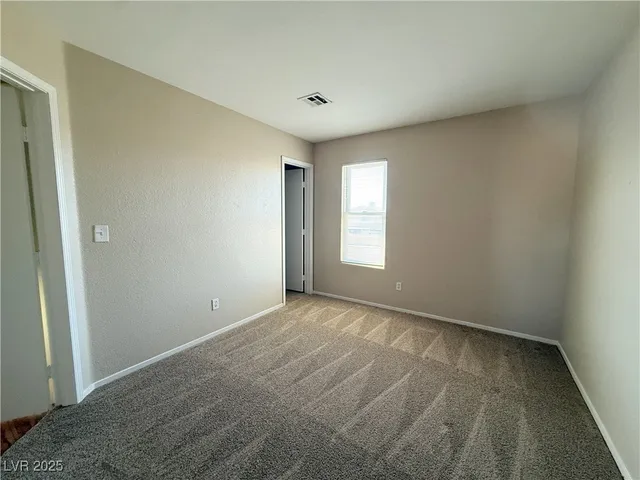 $1,700 | 5057 Midnight Oil Drive, Las Vegas, NV 89122