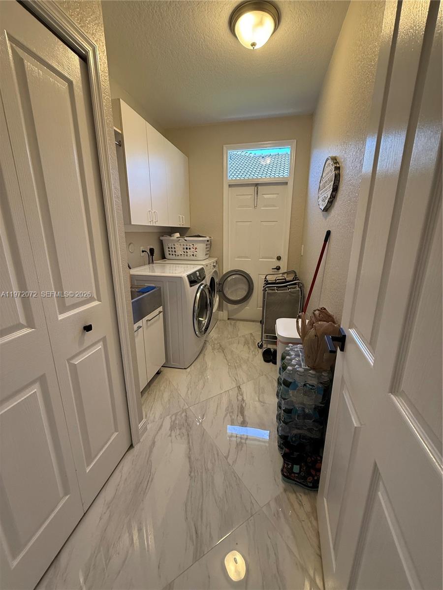 18610 Southwest 39th Court Miramar, FL 33029 - Photo 28 of 32