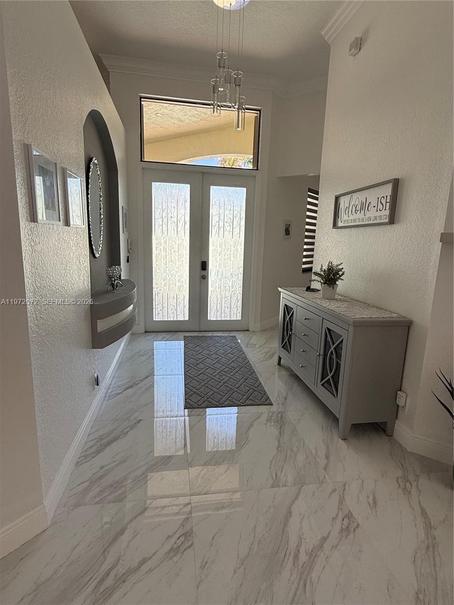 18610 Southwest 39th Court Miramar, FL 33029 - Photo 7 of 32