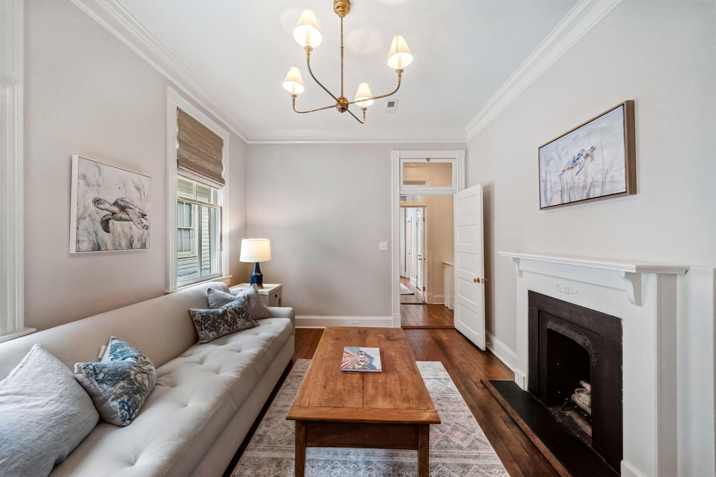 95 Church Street Charleston, SC 29401 - Photo 52 of 87 2nd Floor Landing