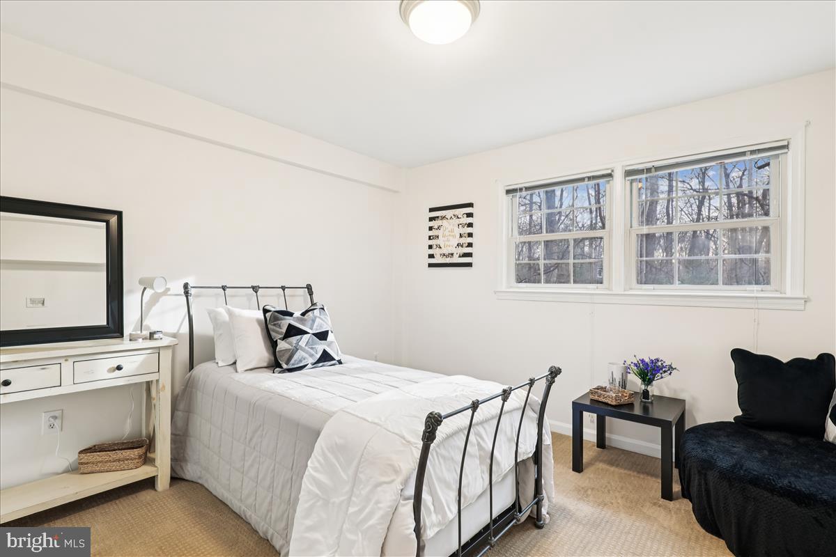 12145 Stirrup Road Reston, VA 20191 - Photo 21 of 80