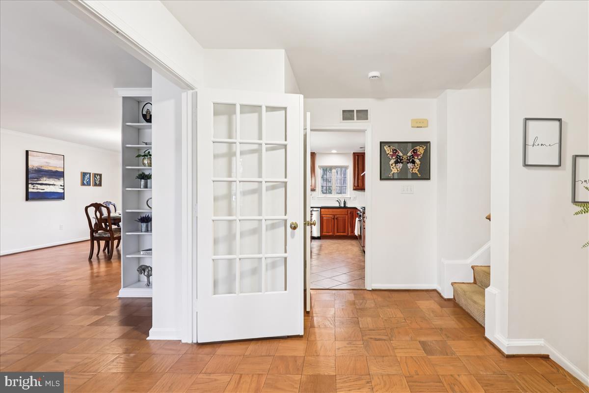 12145 Stirrup Road Reston, VA 20191 - Photo 30 of 80 a view of a livingroom with furniture and a window