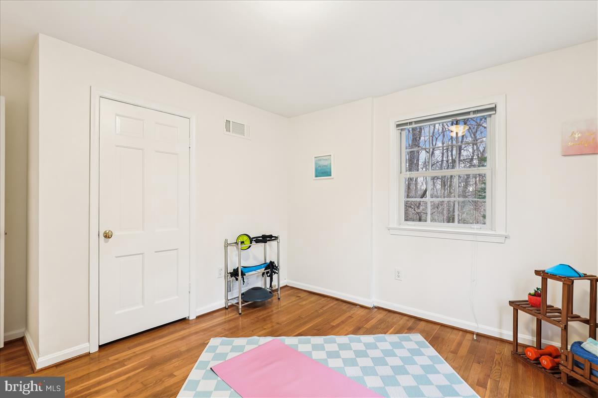 12145 Stirrup Road Reston, VA 20191 - Photo 50 of 80