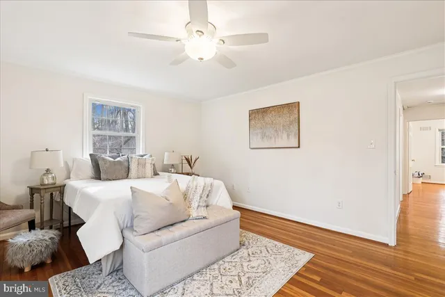 $899,999 | 12145 Stirrup Road, Reston, VA 20191