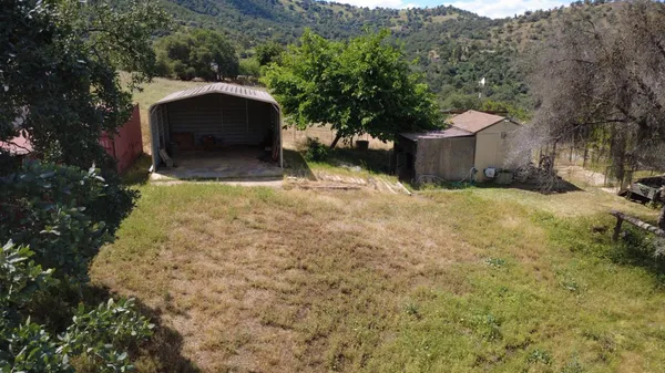 $300,000 | 39569 Clover Lane, Squaw Valley, CA 93675