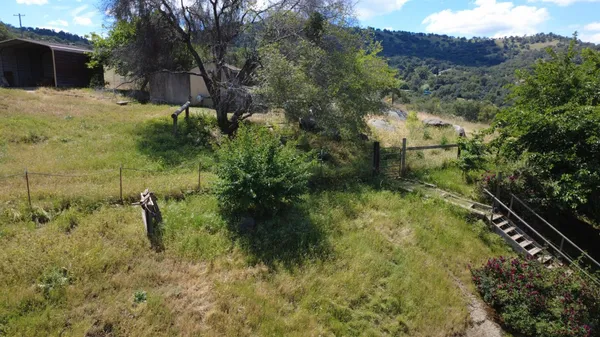 $300,000 | 39569 Clover Lane, Squaw Valley, CA 93675