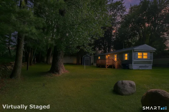 $76,900 | 8 Cook Terrace, Westbrook, CT 06498