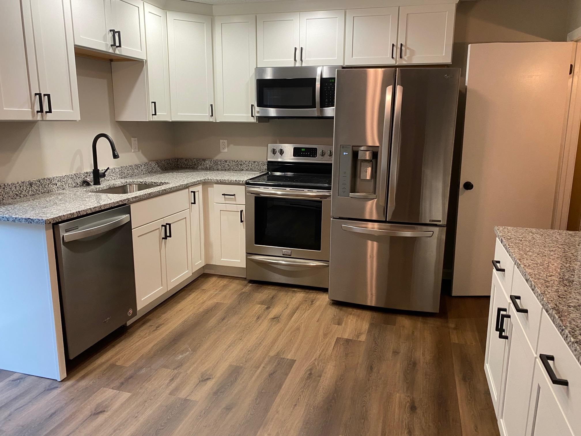 39 Deerfield Road, Unit 2 Raymond, NH 03077 - Photo 1 of 26