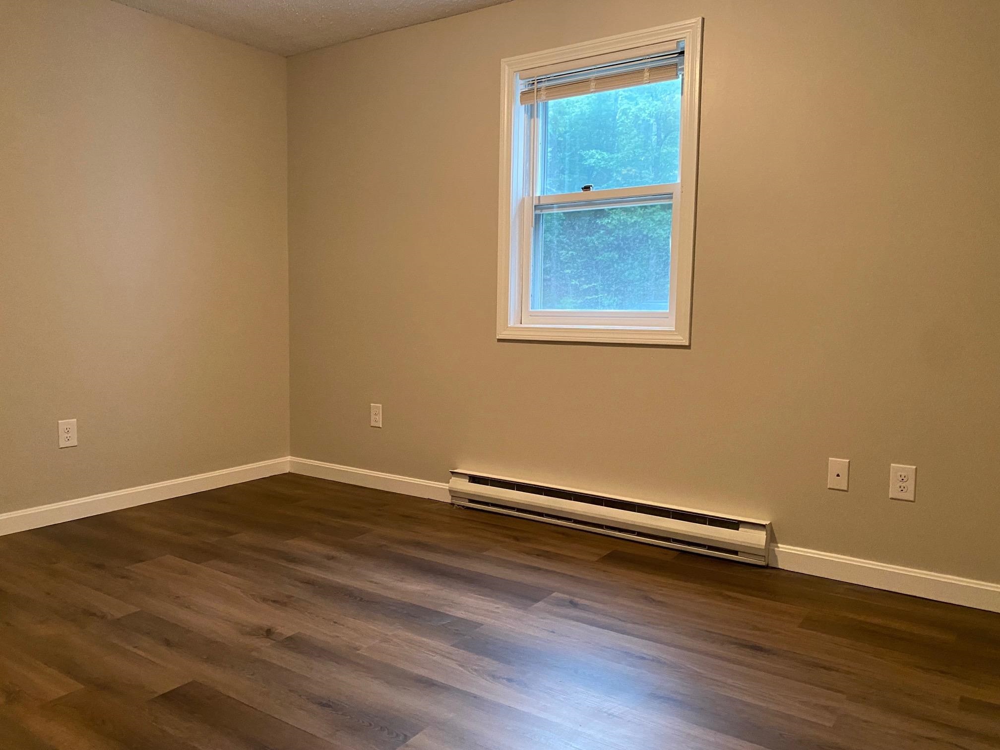 39 Deerfield Road, Unit 2 Raymond, NH 03077 - Photo 11 of 26