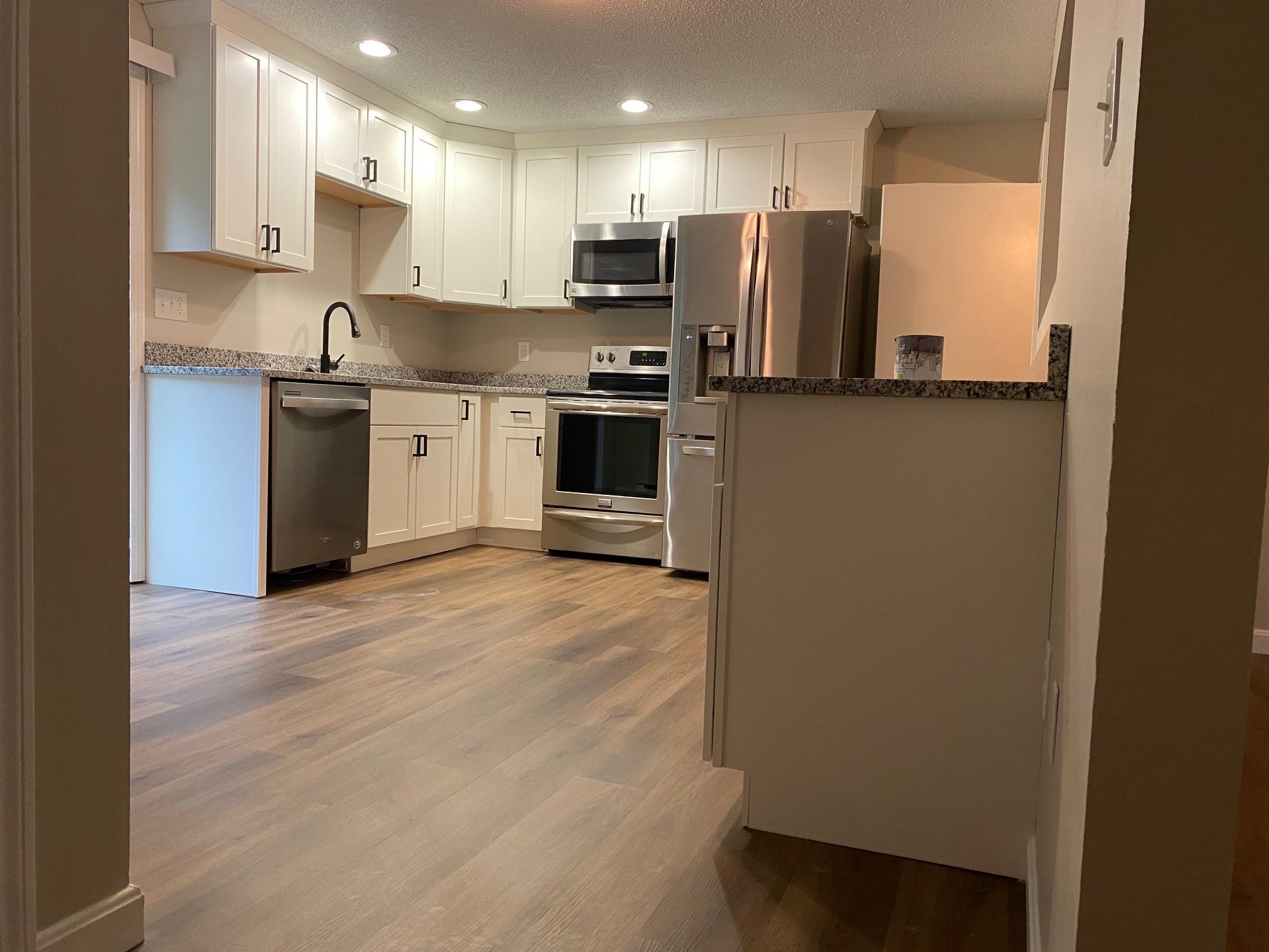 39 Deerfield Road, Unit 2 Raymond, NH 03077 - Photo 13 of 26