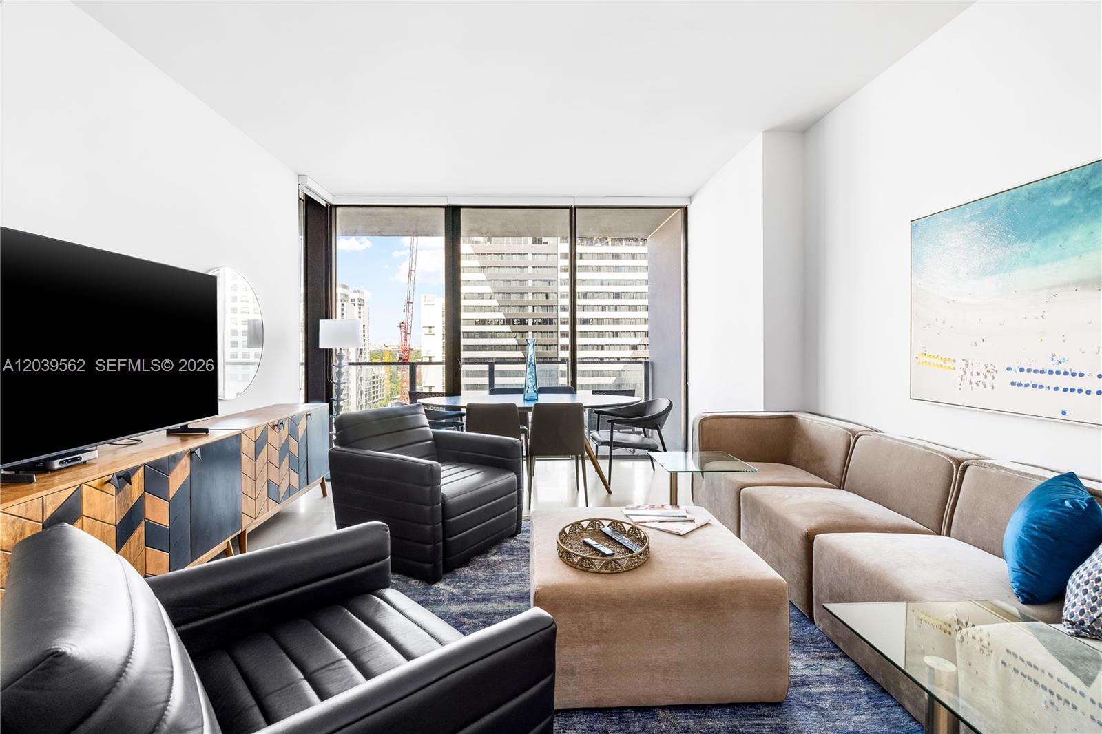 88 Southwest 7th Street, Unit 1006 Miami, FL 33130 - Photo 8 of 49