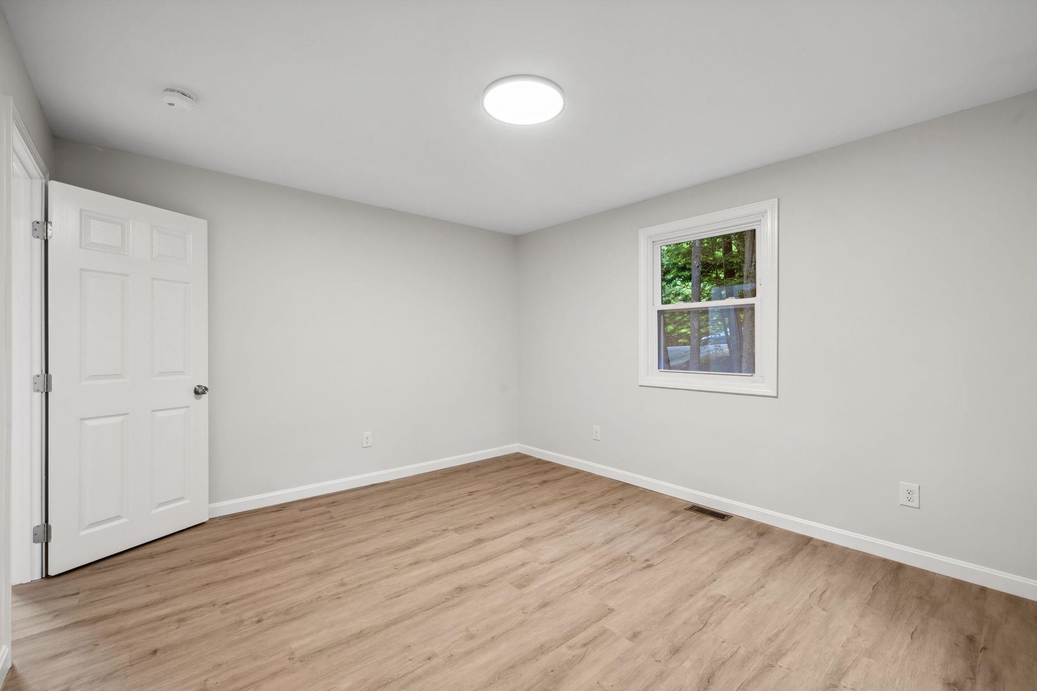 18 Blueberry Hill Road Raymond, NH 03077 - Photo 14 of 40 Gallery Image 14