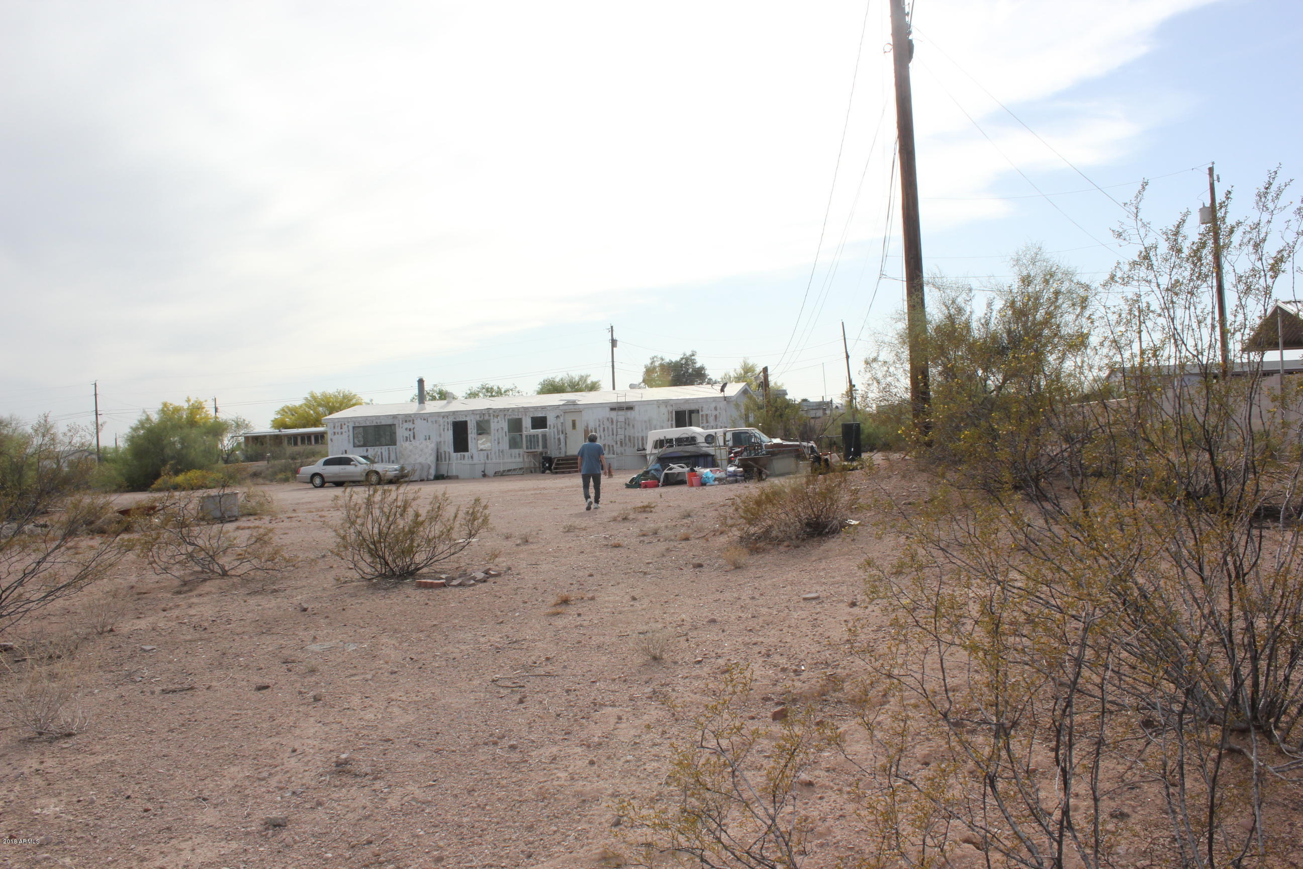 125 South Hilton Road Apache Junction, AZ 85119 - Photo 12 of 15 9