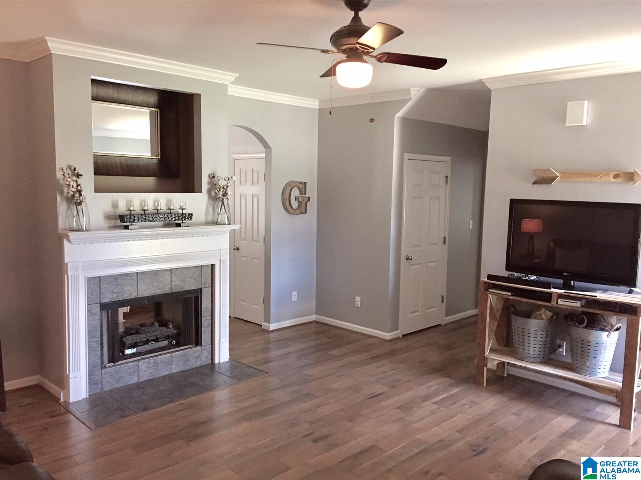 8108 Becker Lane Leeds, AL 35094 - Photo 4 of 25