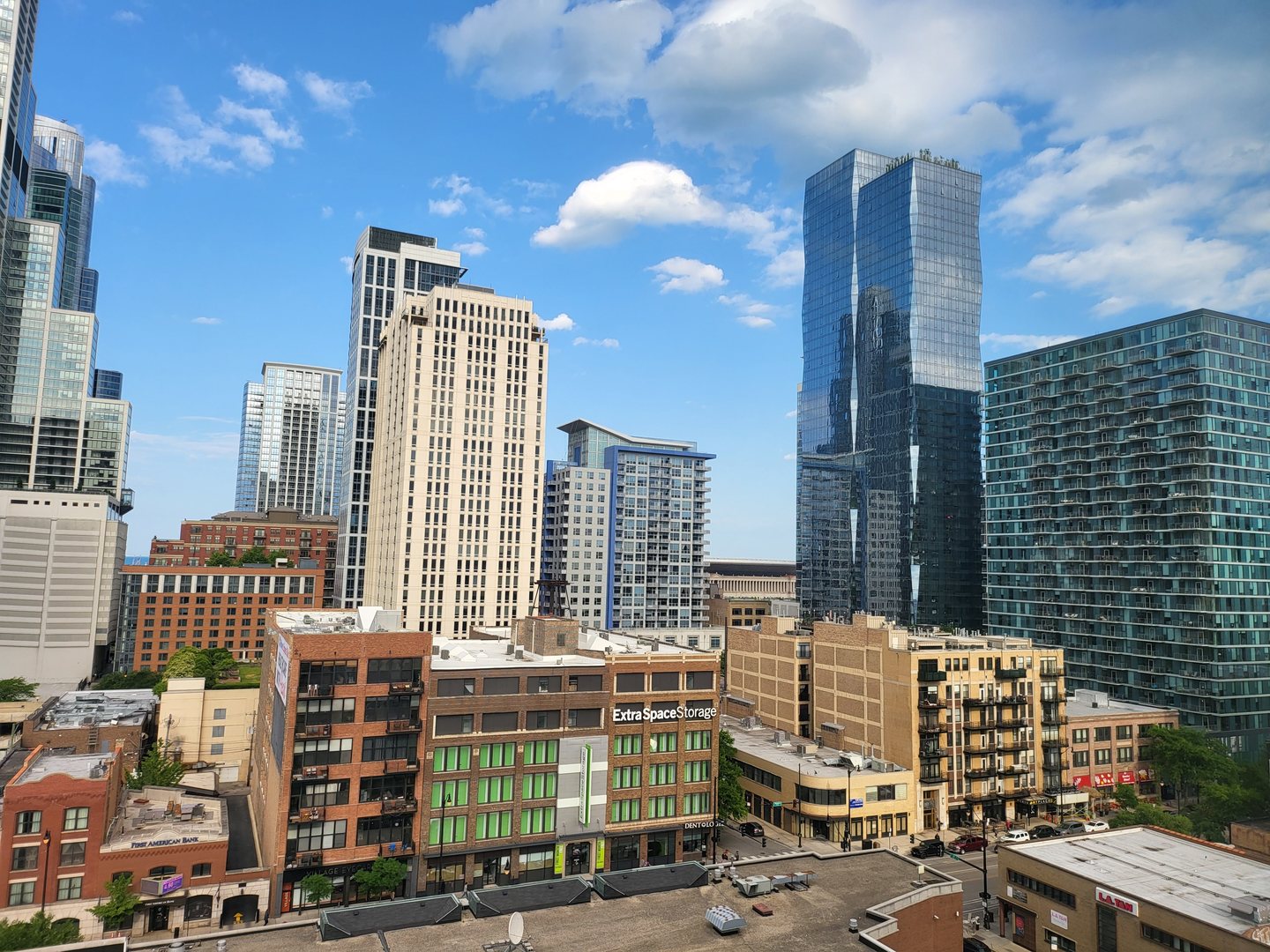 1255 South State Street, Unit 1203 Chicago, IL 60605 - Photo 21 of 21 a view of a city with tall buildings