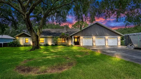 $555,000 | 14080 US Highway 98 North, Kathleen, FL 33849