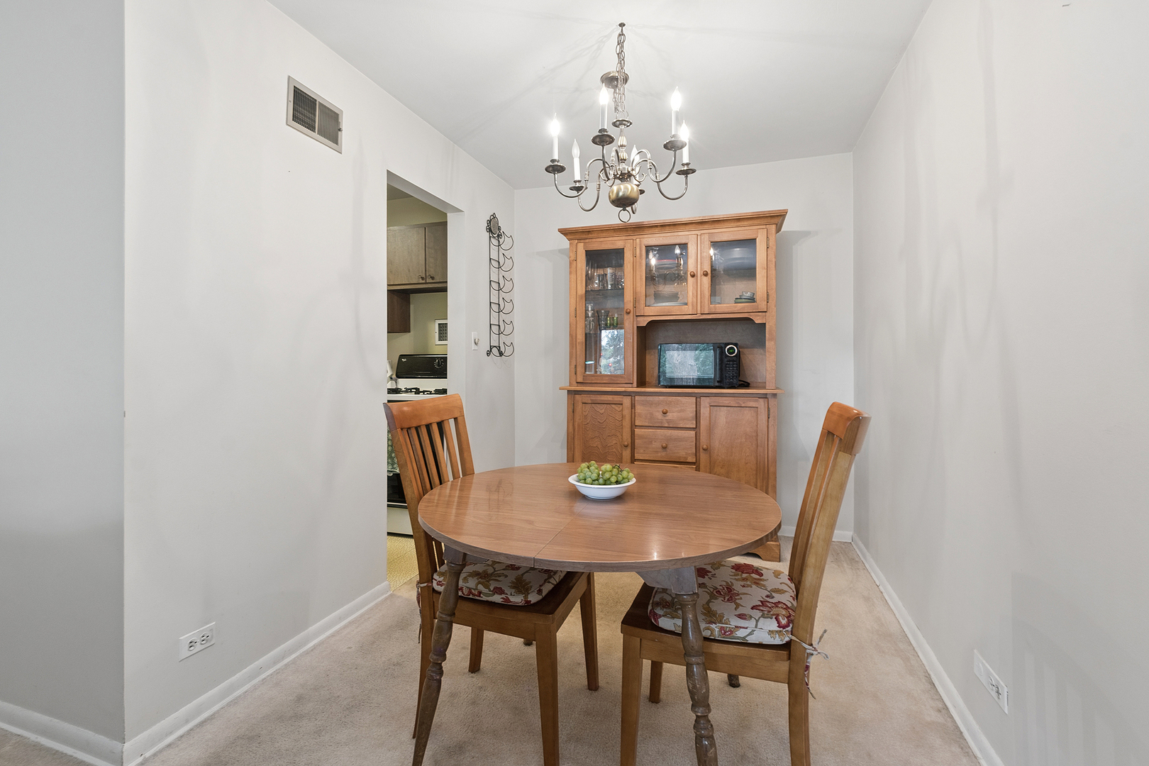 9840 South Pulaski Road, Unit 106 Oak Lawn, IL 60453 - Photo 14 of 31
